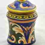 Scultura modellata di argilla di maria pignatelli